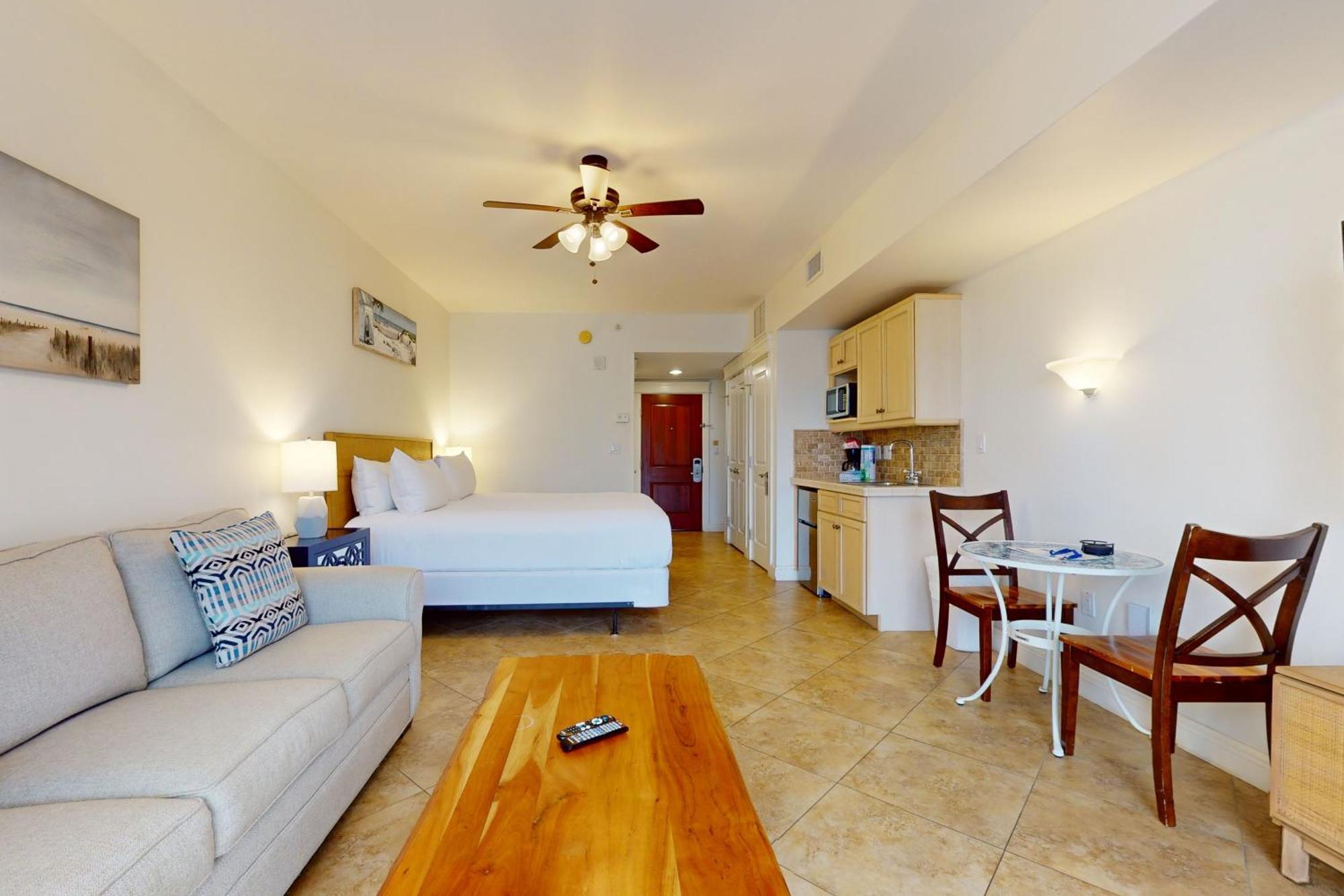 The Grand 2311 Hotel Miramar Beach Exterior photo