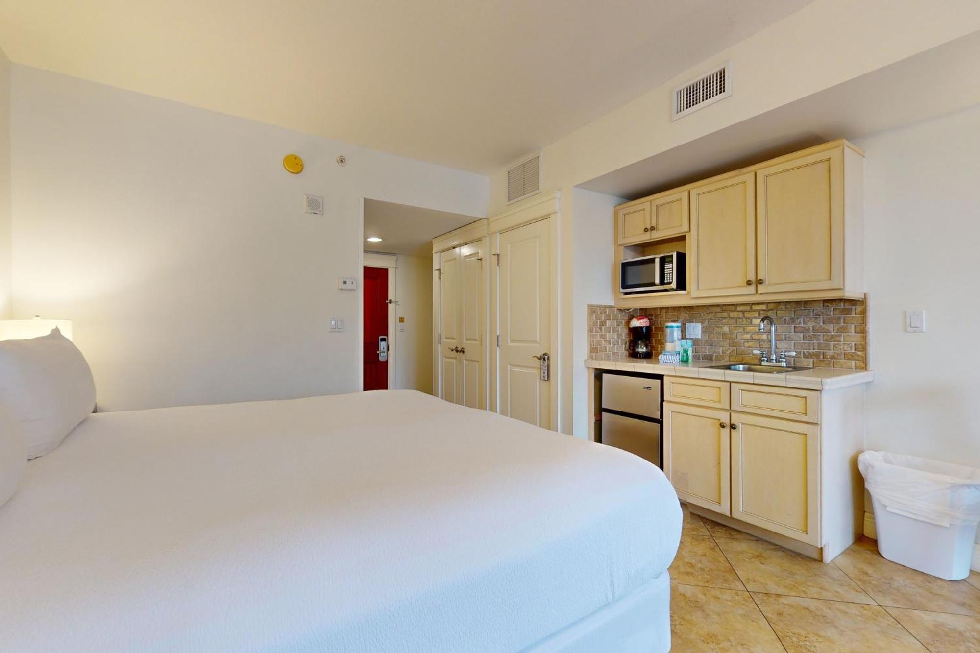 The Grand 2311 Hotel Miramar Beach Exterior photo